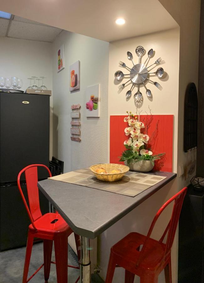 Appart Cosy Hypercentre Blois 5Mn Chateau Parking Voiture Velos Экстерьер фото